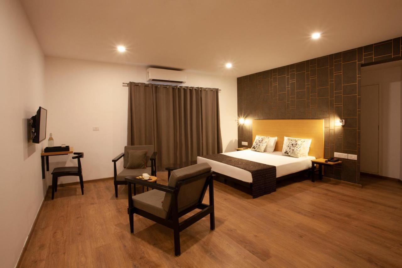 Hotel Panchvati Comforts Bangalore Exterior photo